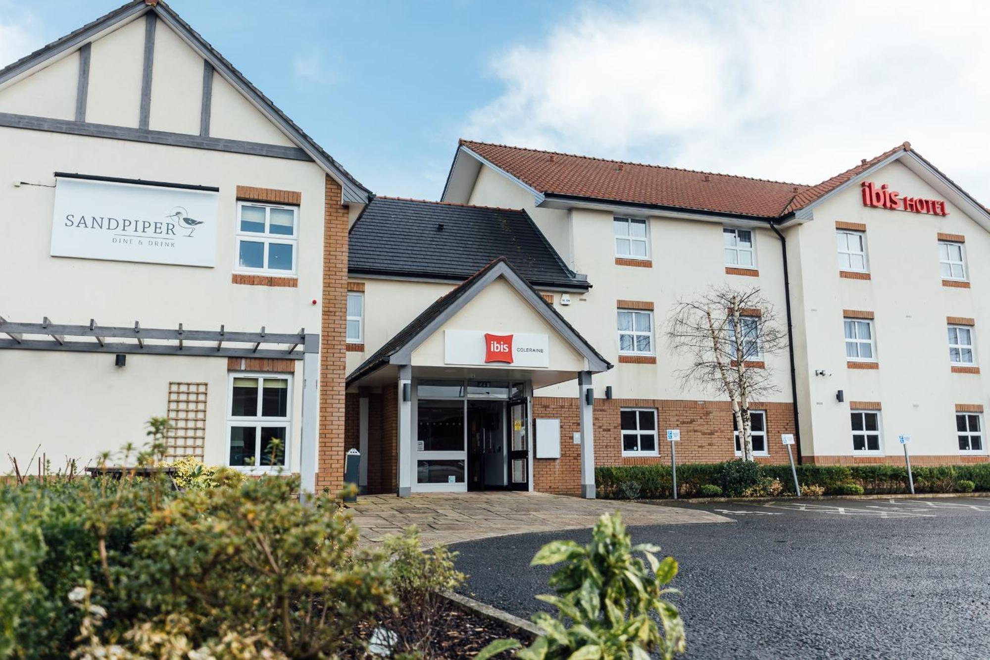 Ibis Coleraine Riverside Exterior photo